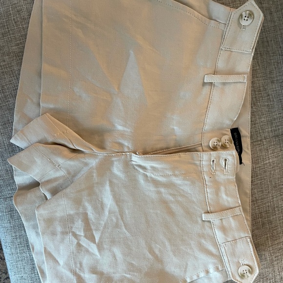 Banana Republic shorts - Picture 2 of 3